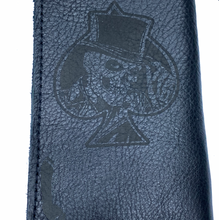  Bi Fold Soft Engrained Leather Wallet 5 interior pockets Heavy Duty Chain